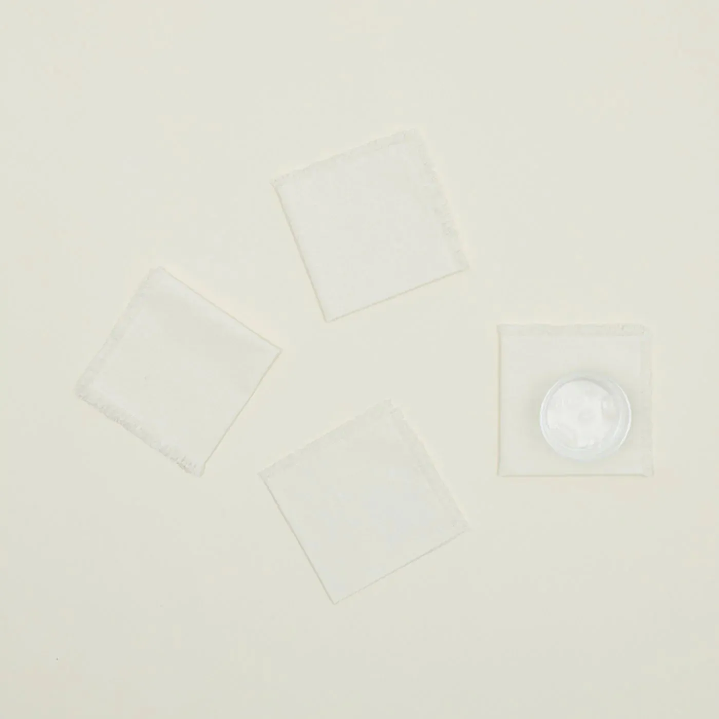 Essential Cocktail Napkin Set of 4 (Ivory)